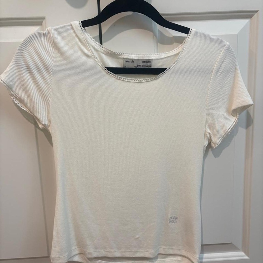 Wilfred Cream Short Sleeve Ribbed Tee
